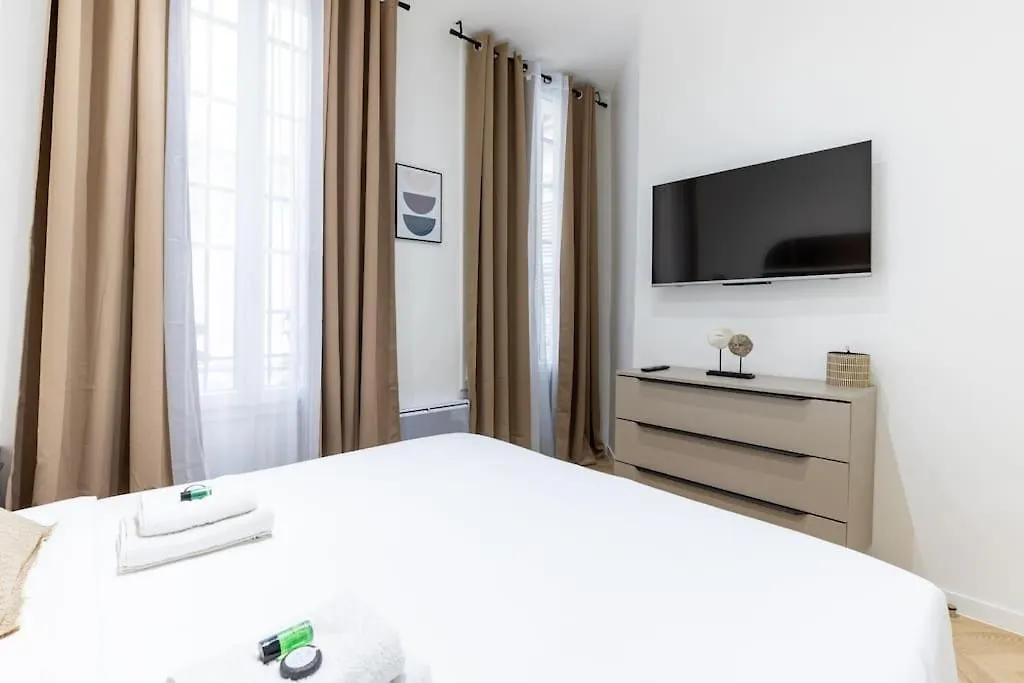Fleurus Luxembourg Luxury 6p 2br 公寓 *